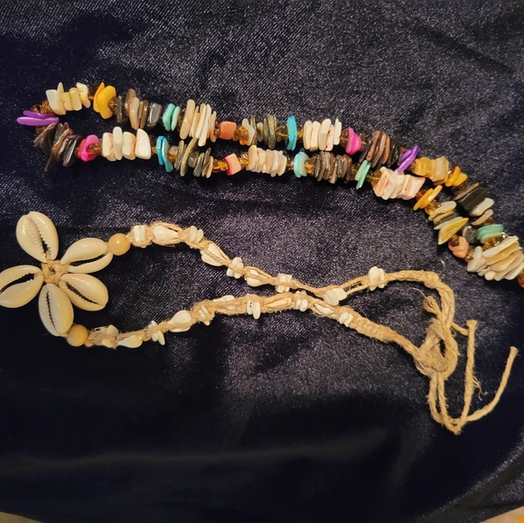 Bundle of seashell jewelry - Picture 4 of 5